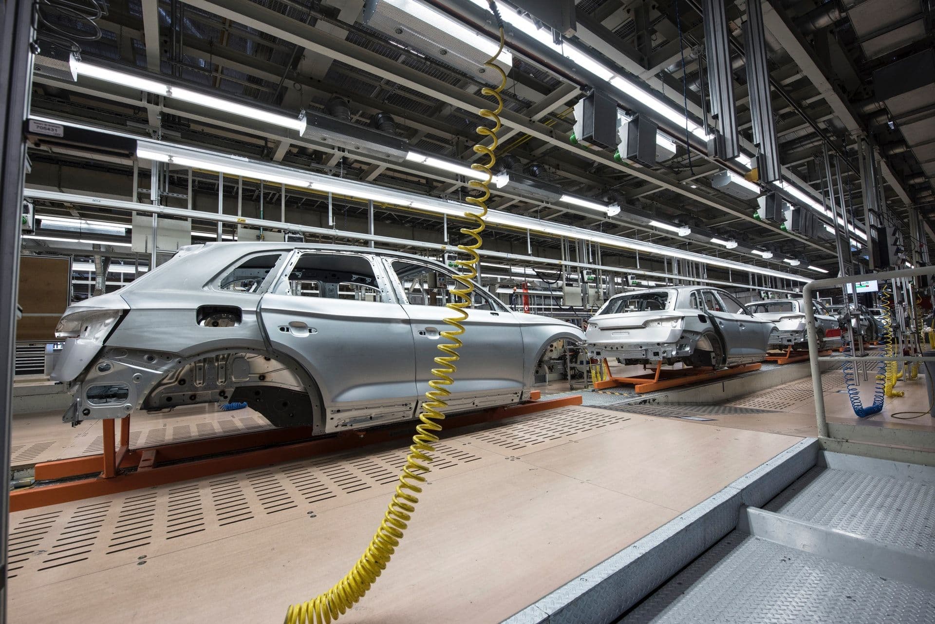 Modern Machinery and AI: Data Labeling in Manufacturing